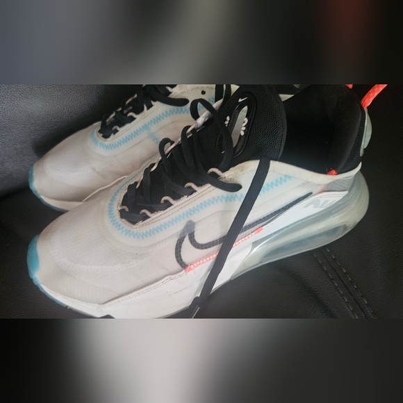 Nike Air Max 2090 Pure Platinum Women's size 7.5 White - Picture 9 of 15